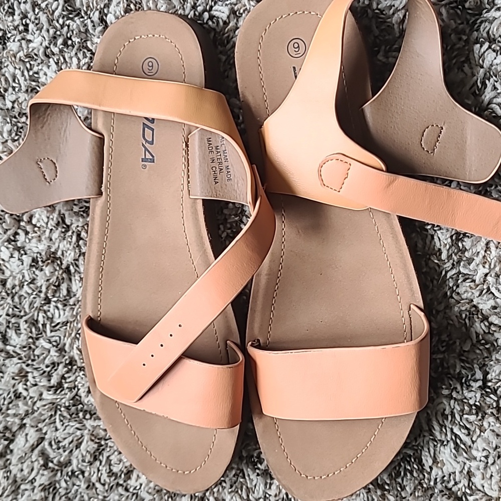 Strappy Sandals SODA Comfort Ankle Womens Sandals Size 9 - Picture 2 of 5